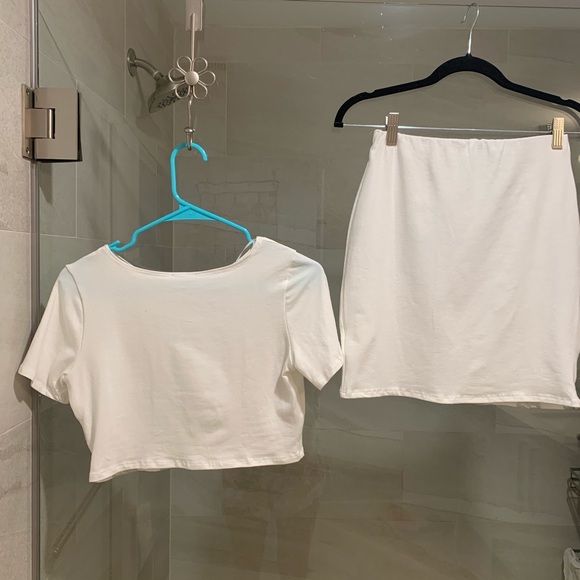 SOLD..2pc Holographic skirt set - Picture 7 of 7